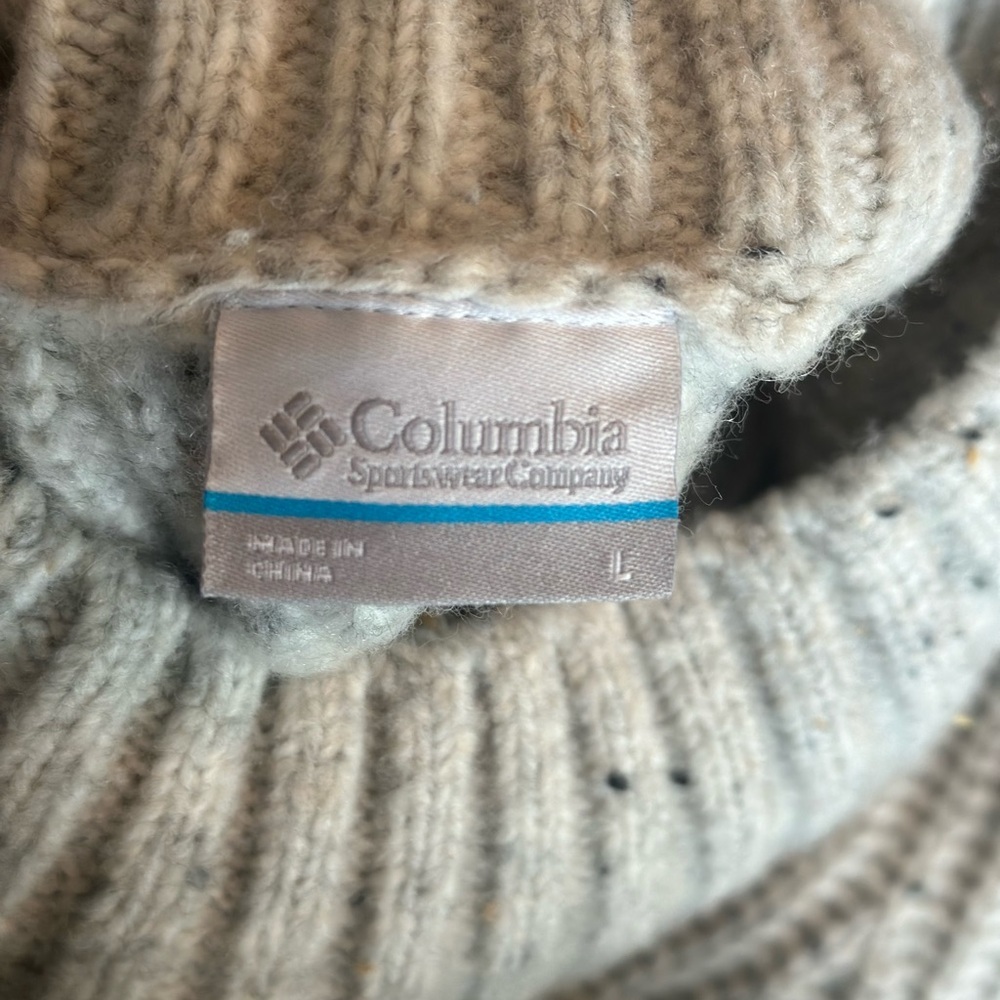 Columbia Women’s Wool Blend Cable Knit Mock Neck Sweater size large - Picture 7 of 8